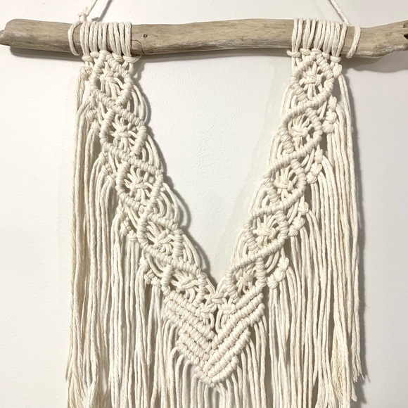 Macrame Wall Hanging Boho Decor - Picture 2 of 2